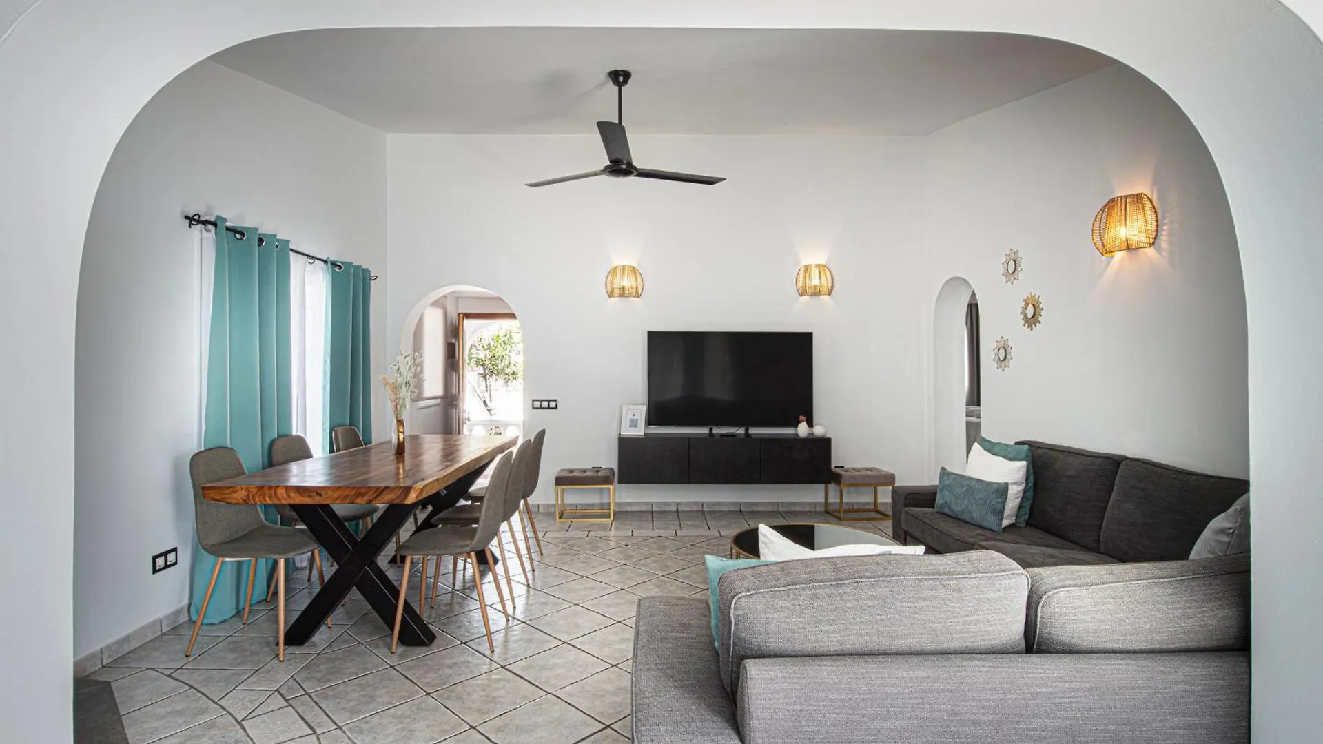 Semesterbostad Villa Con Piscina Privada Benalmádena